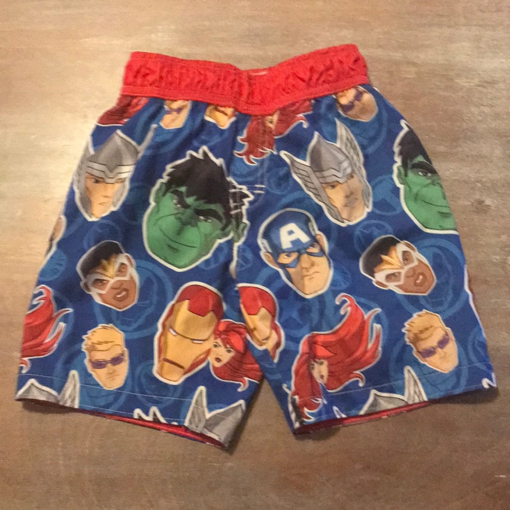 Marvel boys bathing suit size 5T